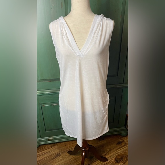 Speedo | Swim | Speedo Hooded Swim Cover White With Pockets Upf 5 ...